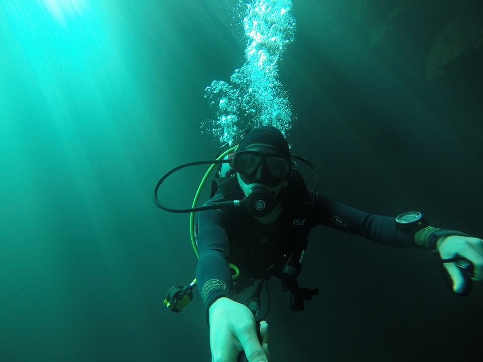 selfie underwater